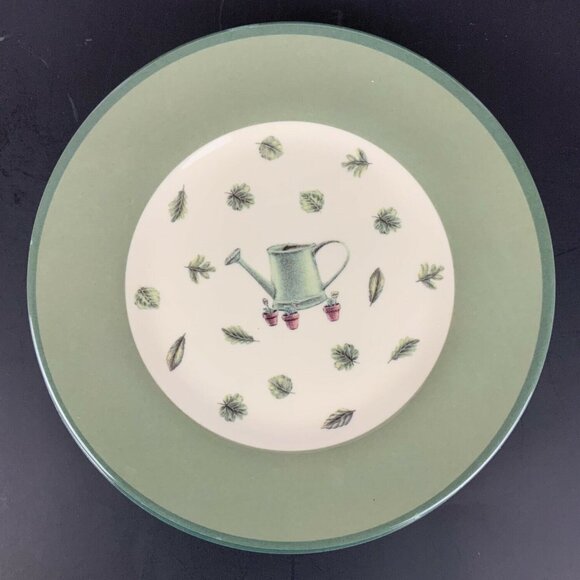 Pfaltzgraff Melamine Garden Watering Can Salad Plates Set of 4 Durable - Picture 3 of 6